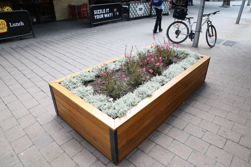 Large Planter